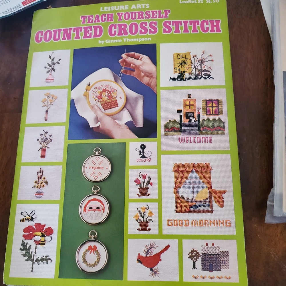Vintage Leisure Arts Teach Yourself Counted Cross Stitch LeafletGinnie Thompson